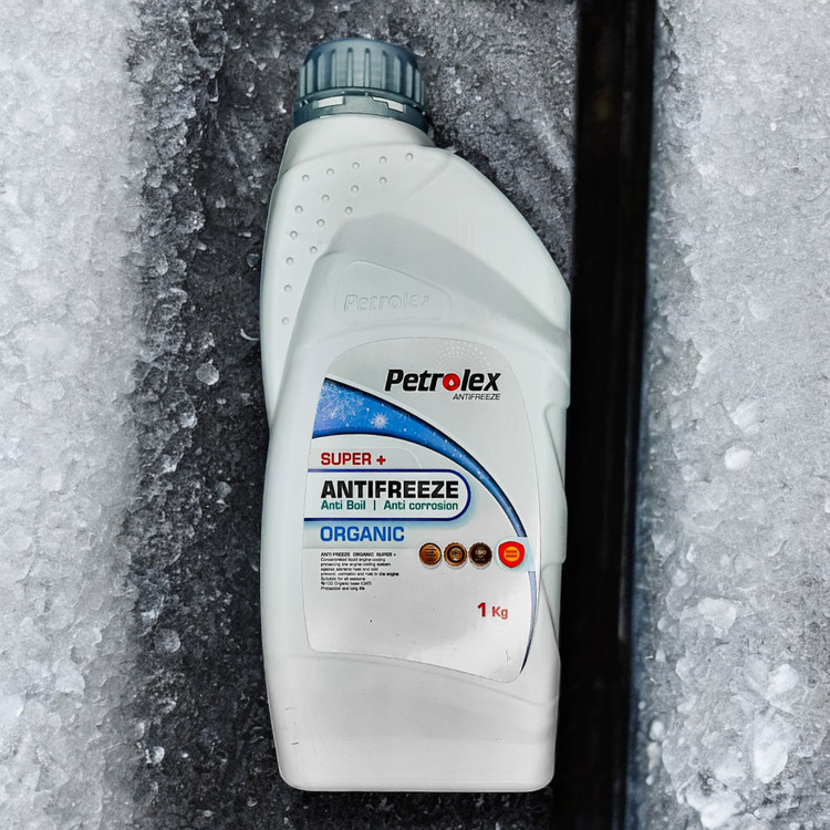 ضدیخ و ضدجوش یک لیتری برند پترولکس (PETROLEX)